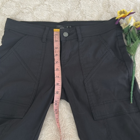Prana Black Pants - Convertible Shorts, Size 2 - Picture 5 of 13